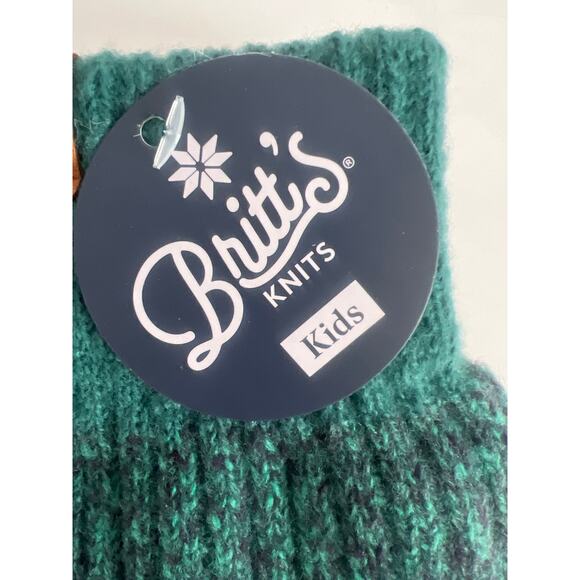 Britt's Knits Kid's Bonfire Gloves in a heathered green color. - Picture 2 of 10